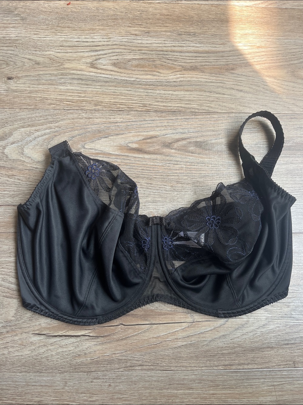 Empreinte Supportive Black Lace Underwire Bra with Floral Embroidery
